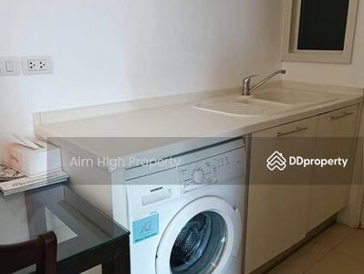 Manhattan Chidlom, Bangkok, Thailand Manhattan Chidlom, Bangkok, Thailand