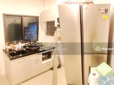 Ratchaphruek, main road, Bang Kruai Hospital (1 km.), Nonthaburi, Thailand Ratchaphruek, main road, Bang Kruai Hospital (1 km.), Nonthaburi, Thailand