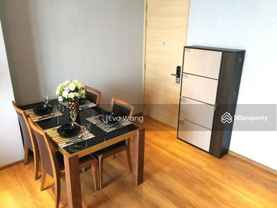 Park Origin Phrom Phong, Bangkok, Thailand Park Origin Phrom Phong, Bangkok, Thailand