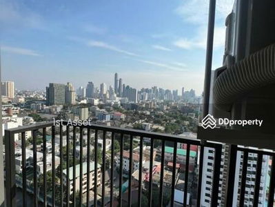 The Base Petchaburi-Thonglor, Bangkok, Thailand The Base Petchaburi-Thonglor, Bangkok, Thailand