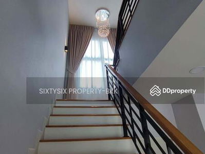 Centro Bangna - 4, Bangkok, Thailand Centro Bangna - 4, Bangkok, Thailand