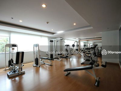 Queen's Park View, Bangkok, Thailand Queen's Park View, Bangkok, Thailand