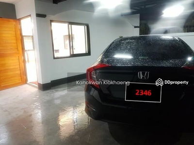 Minimal Detached House in Sukhumvit50 BTS Onnut(GH-850), Bangkok, Thailand Minimal Detached House in Sukhumvit50 BTS Onnut(GH-850), Bangkok, Thailand