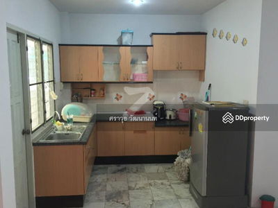 Wisetsuk Nakhon Project 19, Samut Sakhon, Thailand Wisetsuk Nakhon Project 19, Samut Sakhon, Thailand