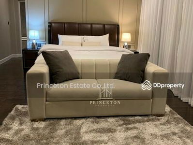 Grand Bangkok Boulevard Krungthepkritha, Bangkok, Thailand Grand Bangkok Boulevard Krungthepkritha, Bangkok, Thailand