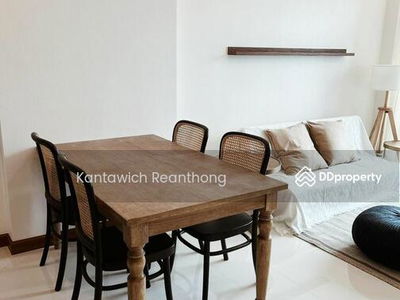 Supalai Premier Charoen Nakhon, Bangkok, Thailand Supalai Premier Charoen Nakhon, Bangkok, Thailand