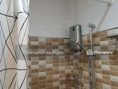 Sathorn Gardens, Bangkok, Thailand Sathorn Gardens, Bangkok, Thailand