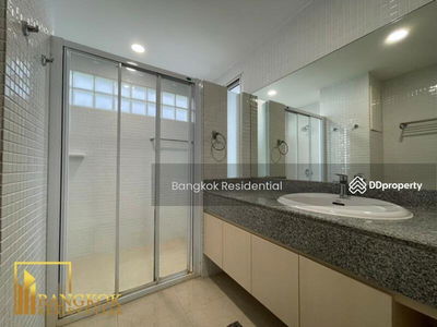 House in Compound, Bangkok, Thailand House in Compound, Bangkok, Thailand