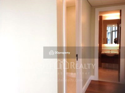 Bright Sukhumvit 24, Bangkok, Thailand Bright Sukhumvit 24, Bangkok, Thailand