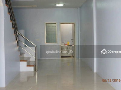 Townhome for rent, 3 floors, 35 sq m, 3 bedrooms, 3 bathrooms, 4 air conditioners (empty house), suitable for office and living. (Company registration is possible, Bangkok, Thailand Townhome for rent, 3 floors, 35 sq m, 3 bedrooms, 3 bathrooms, 4 air conditioners (empty house), suitable for office and living. (Company registration is possible, Bangkok, Thailand