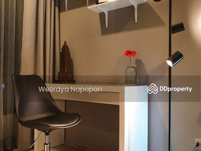 Life Asoke-Rama 9, Bangkok, Thailand Life Asoke-Rama 9, Bangkok, Thailand