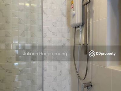 Chewathai Pinklao, Bangkok, Thailand Chewathai Pinklao, Bangkok, Thailand