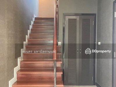 Grand Bangkok Boulevard Rama 9-Srinagarindra, Bangkok, Thailand Grand Bangkok Boulevard Rama 9-Srinagarindra, Bangkok, Thailand