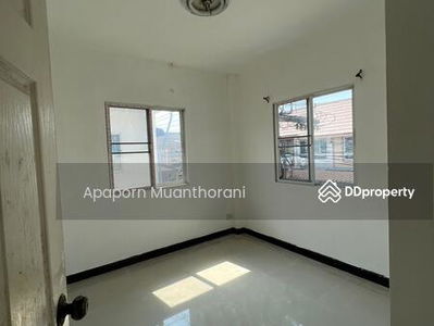 Supaporn Village 7, Nakhon Pathom, Thailand Supaporn Village 7, Nakhon Pathom, Thailand