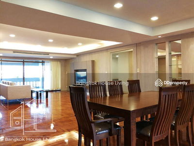 Mitr Mansion, Bangkok, Thailand Mitr Mansion, Bangkok, Thailand