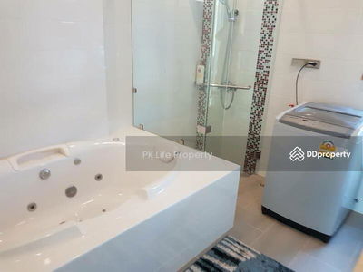 Gehäuse In Kathu, Thailand Gehäuse In Kathu, Thailand