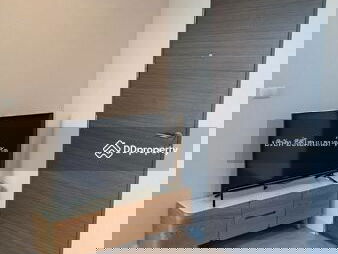 Metro Sky Prachachuen, Bangkok, Thailand Metro Sky Prachachuen, Bangkok, Thailand