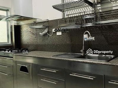 Life Bangkok Boulevard Ratchaphruek – charan, Bangkok, Thailand Life Bangkok Boulevard Ratchaphruek – charan, Bangkok, Thailand