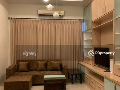 The Balcony Home, Bangkok, Thailand The Balcony Home, Bangkok, Thailand