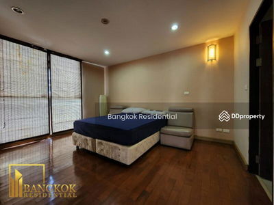 The Peak Sukhumvit 15, Bangkok, Thailand The Peak Sukhumvit 15, Bangkok, Thailand