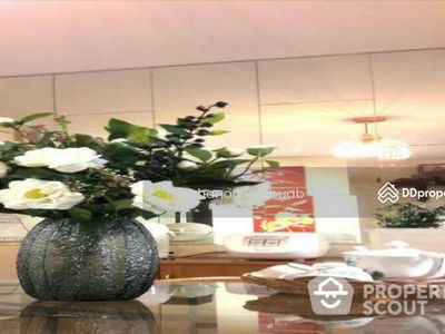 Modern Home Tower, Bangkok, Thailand Modern Home Tower, Bangkok, Thailand