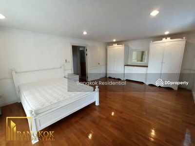 House in Compound, Samut Prakan, Thailand House in Compound, Samut Prakan, Thailand