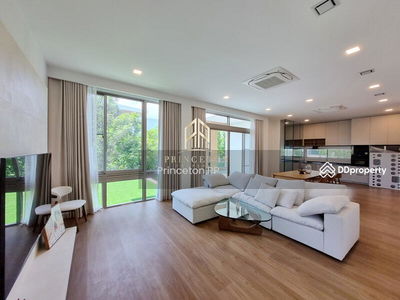 VIVE Rama 9, Bangkok, Thailand VIVE Rama 9, Bangkok, Thailand