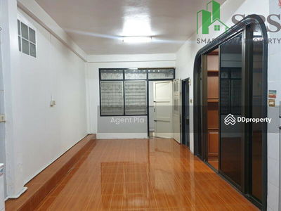Single house for rent in Huai Khwang. (SPSAM1017), Bangkok, Thailand Single house for rent in Huai Khwang. (SPSAM1017), Bangkok, Thailand