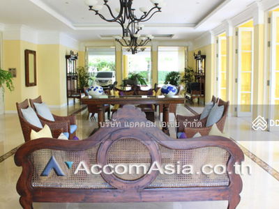 Supreme Garden condominium, Bangkok, Thailand Supreme Garden condominium, Bangkok, Thailand