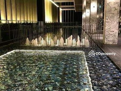 Park Origin Phrom Phong, Bangkok, Thailand Park Origin Phrom Phong, Bangkok, Thailand