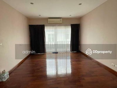 Laddarom Elegance Kaset-Nawamin, Bangkok, Thailand Laddarom Elegance Kaset-Nawamin, Bangkok, Thailand