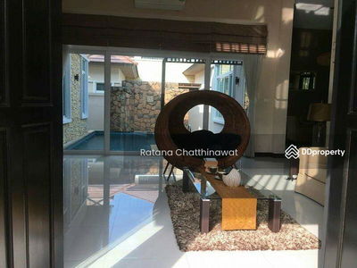 Gehäuse In Bangkok, Thailand Gehäuse In Bangkok, Thailand