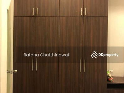 Housing in Bangkok, Thailand Housing in Bangkok, Thailand