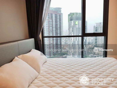 Life Sukhumvit 48, Bangkok, Thailand Life Sukhumvit 48, Bangkok, Thailand