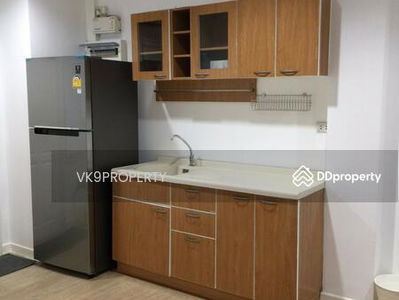 House in the middle of Swisstown Soi Prasertmanukit 25, Bangkok, Thailand House in the middle of Swisstown Soi Prasertmanukit 25, Bangkok, Thailand