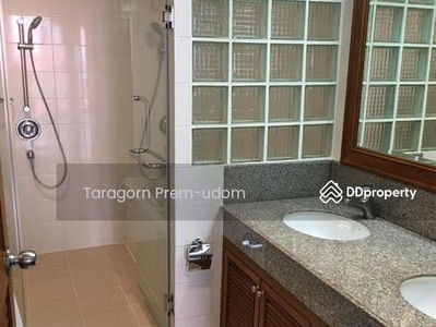 Baan Pakapun, Bangkok, Thailand Baan Pakapun, Bangkok, Thailand