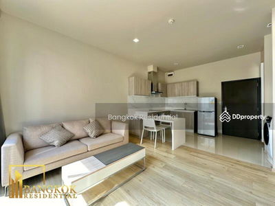 Quartz Residence, Bangkok, Thailand Quartz Residence, Bangkok, Thailand