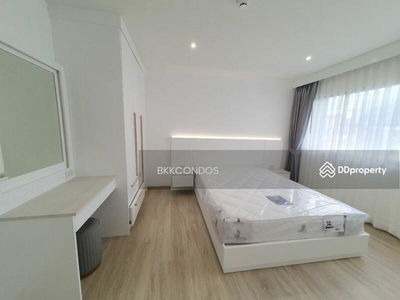 Silom Condominium, Bangkok, Thailand Silom Condominium, Bangkok, Thailand