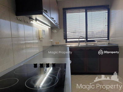 United Tower Condominium, Bangkok, Thailand United Tower Condominium, Bangkok, Thailand