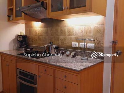 Esmeralda Apartments, Bangkok, Thailand Esmeralda Apartments, Bangkok, Thailand