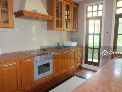 Single Family Home 4 Bedrooms Kathu Lake View, Phuket, Thailand Single Family Home 4 Bedrooms Kathu Lake View, Phuket, Thailand