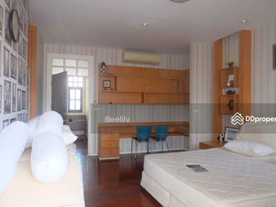 Single Family Home 4 Bedrooms Kathu Lake View, Phuket, Thailand Single Family Home 4 Bedrooms Kathu Lake View, Phuket, Thailand