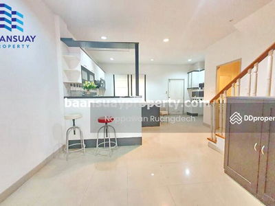 3-story townhome for rent, Rama 3 Road, near Industrial Ring Bridge, Bangkok, Thailand 3-story townhome for rent, Rama 3 Road, near Industrial Ring Bridge, Bangkok, Thailand