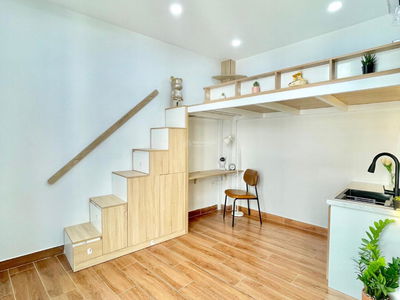 Hoang Hoa Tham Street, Vietnam Hoang Hoa Tham Street, Vietnam