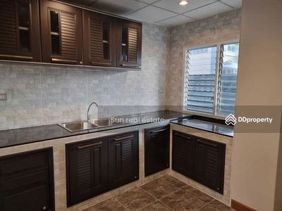 Maneerin Rattanathibet, Nonthaburi, Thailand Maneerin Rattanathibet, Nonthaburi, Thailand