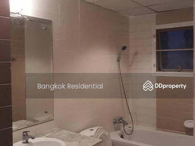 Fragrant 71, Bangkok, Thailand Fragrant 71, Bangkok, Thailand