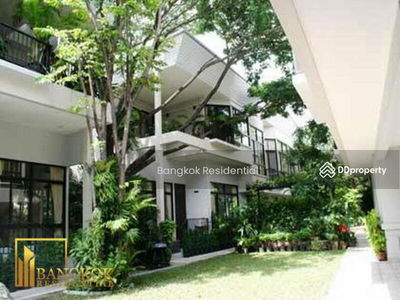 House in Compound, Bangkok, Thailand House in Compound, Bangkok, Thailand