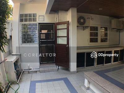 House For Rent Pridi Sukhumvit 71 : Pet Friendly, Thailand House For Rent Pridi Sukhumvit 71 : Pet Friendly, Thailand