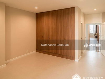 River House Condominium, Bangkok, Thailand River House Condominium, Bangkok, Thailand