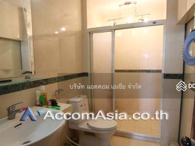 Home Office | 7 Bedrooms Townhouse For Rent in Sathorn, Bangkok near BTS Surasak 1520623, Bangkok, Thailand Home Office | 7 Bedrooms Townhouse For Rent in Sathorn, Bangkok near BTS Surasak 1520623, Bangkok, Thailand